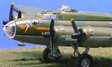 Load image into Gallery viewer, Boeing B-17F Flying Fortress, 1/144 "Memphis Belle"