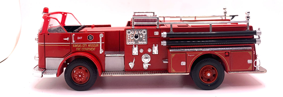 新品未開封◆トミー　リコイルエンジン　モンスターマシンジープ　引きがけ式エンジン Seagrave K Open Cab Pumper Engine Co. 9 Kansas City, MO 1/50 – J