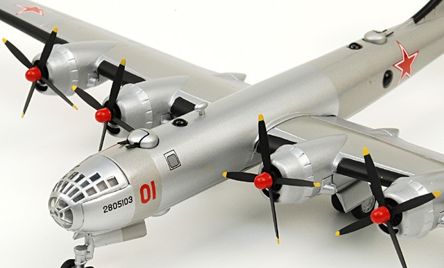 Tupolev Tu-4 Bull, Soviet Air Force, 1947 1/144 – J-BarHobbies
