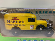 Load image into Gallery viewer, 1934 FORD V8 CAMIONNETTE 1/43 &quot;MOBIL OIL&quot;
