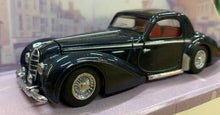Load image into Gallery viewer, Dinky Item DY-14 1955 Delahaye 145 1/43