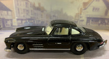 Load image into Gallery viewer, Dinky Item DY-12B 1955 Mercedes Benz 300SL Gullwing Black 1/43