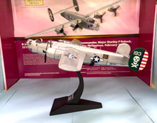 Load image into Gallery viewer, Consolidated B-24J Liberator USAAF 90th 1/72