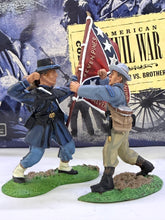 Load image into Gallery viewer, Union Pvt/Confederate Flag Bearer - "Save The Colors!"