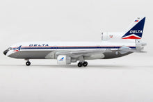 Load image into Gallery viewer, Delta L-1011 TriStar 1/500 Scale