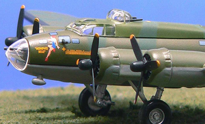 Boeing B-17F Flying Fortress, 1/144 "Memphis Belle"