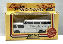 Load image into Gallery viewer, 1954 GMC Scenicruiser Greyhound Bus 1/112 Made in England
