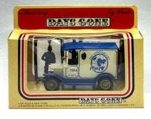 Load image into Gallery viewer, 1920 Ford Model T Van "IPMS 21st Anniversary 1984" 1/35 Made in England