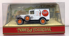 Load image into Gallery viewer, 1930 Ford model A Van 1/40 &quot;Pratts&quot;