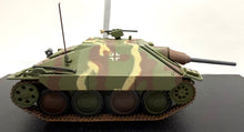 Load image into Gallery viewer, Hetzer (starr) - Prague, May 1945 1/72