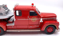 Load image into Gallery viewer, Seagrave 70th Anniversary 7-Man Enclosed Tractor-Drawn Aerial Ladder Columbus OH 1/50
