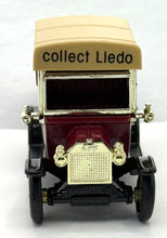 Load image into Gallery viewer, 1920 Ford Model T Van "The Automodel Exchange" 1/35 Made in England