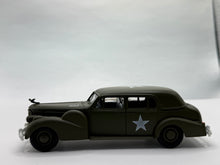 Load image into Gallery viewer, Cadillac V 16 1938-1940 Formal Sedan US Air Force 1/43 Scale