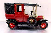 Load image into Gallery viewer, 1907 UNIC TAXI 1/42, &quot;Unic Motorcab&quot;