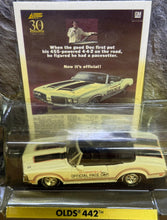Load image into Gallery viewer, 1970 Olds 442 Johnny Lightning 30th Anniversary Series