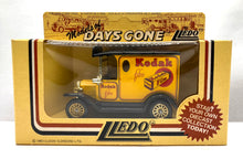 Load image into Gallery viewer, 1920 Ford Model T Van "Kodak Film" 1/35 Made in England