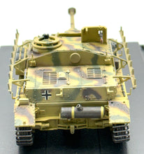 Load image into Gallery viewer, StuG IV Early Production, StuG Brigade 912, Kurland 1944 1/72 By Dragon