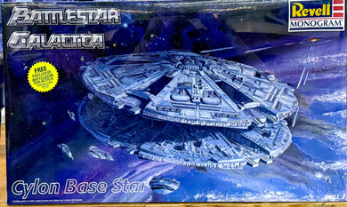 Battlestar Galactica Cylon Base Star 1/8500  1997 Issue