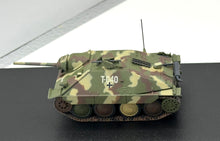 Load image into Gallery viewer, Skoda Sd.Kfz.138/2 Hetzer, German Army 2.HungarianPzDiv, Hungary, 1945 1/72