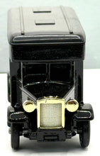 Load image into Gallery viewer, 1934 Dennis Delivery Van 1/64 "KIWI Polishes" Made in England