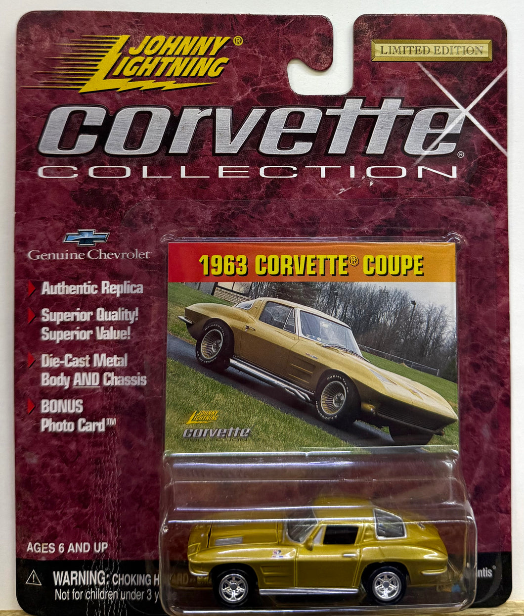 1963 Corvette Coupe (Gold) - Johnny Lightning - Corvette Collection