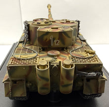 Load image into Gallery viewer, Tiger I Mid Production, s.Pz.Abt.508, March 1944 1/72