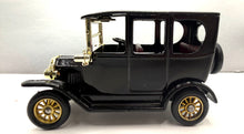 Load image into Gallery viewer, 1920 Ford Model T Car 1/44 Made in England