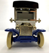 Load image into Gallery viewer, 1920 Ford Model T Van "Stretton Spring Water" 1/35 Made in England
