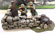 Load image into Gallery viewer, German Waffen SS - MG42 Team 3-piece set