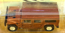 Load image into Gallery viewer, 2002 Hummer H1 Johnny Lightning Classic Gold 404-15