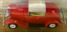 Load image into Gallery viewer, 1932 Ford Roadster Johnny Lightning Classic Gold 404-15