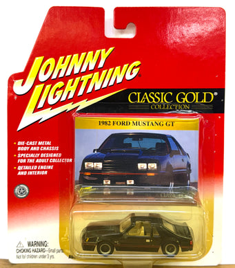 1982 Ford Mustang GT Johnny Lightning Classic Gold 404-15