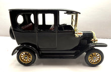 Load image into Gallery viewer, 1920 Ford Model T Car 1/44 Made in England