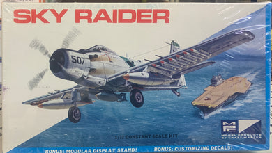 Douglas A-1 Skyraider  1/72  1970 ISSUE