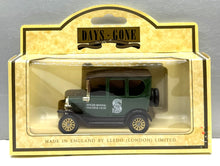Load image into Gallery viewer, 1920 Ford Model T Car 1/64 "Singer Sewing Machine Co." Made in England