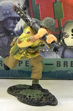 Load image into Gallery viewer, British Paratroopers - Bren Gun Team - 2-piece set