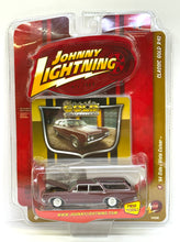 Load image into Gallery viewer, 1964 Olds Vista Cruiser 1/64 Johnny Lightning Classic Gold Collection