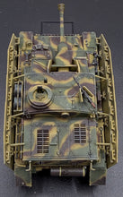 Load image into Gallery viewer, StuG IV Mid Production, Unidentified Unit, Italy, Summer 1944 1/72 By Dragon