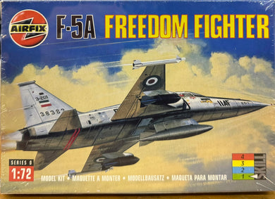 F5A Freedom Fighter 1/72 1994 ISSUE