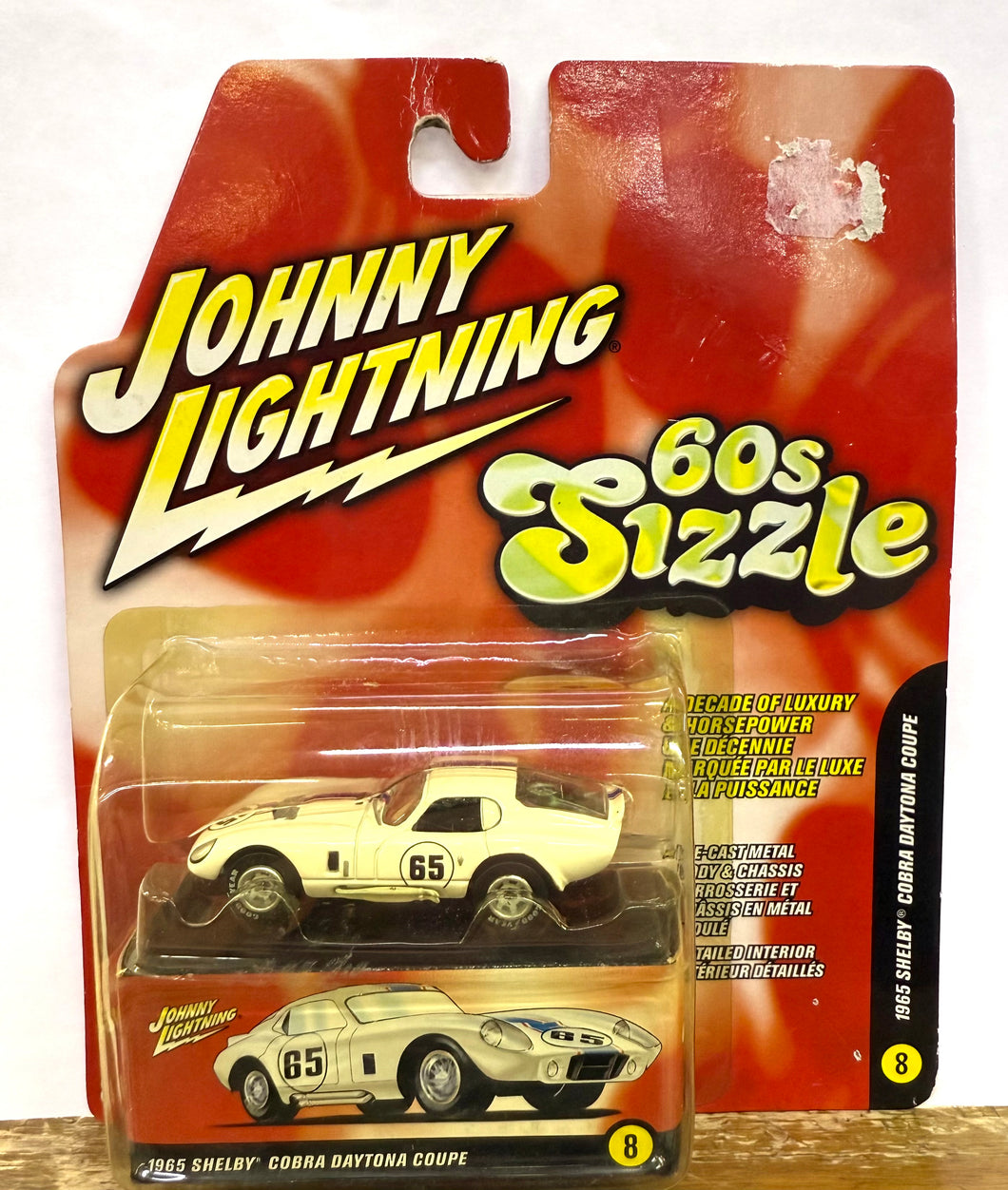 1965 Shelby - Cobra Daytona Coupe - Johnny Lightning - 60's Sizzle 1/64
