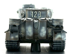 Load image into Gallery viewer, Tiger I Early Production, 1/s.Pz.Abt.503, Russia 1943 1/72 By Dragon
