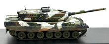 Load image into Gallery viewer, Leopard 2A4, 7./Panzerbataillon 214 1/72 By Dragon