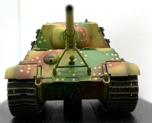 Load image into Gallery viewer, German Sd. Kfz. 186 Jagdpanzer VI Jagdtiger Heavy Tank Destroyer - schwere Panzerjager Abteilung 512, Germany, 1945 (1:72 Scale)