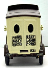 Load image into Gallery viewer, 1920 Ford Model T Van "British Meat" 1/35 Made in England