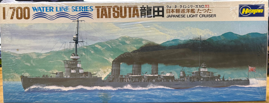JAPANESE LIGHT CRUISER TATSUTA, 1/700