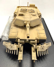 Load image into Gallery viewer, M1A1HA Abrams w/Mine Plough, 1st Platoon, B-Coy, USMC Tank Bn., Mojave Desert 1996 1/72 By Dragon