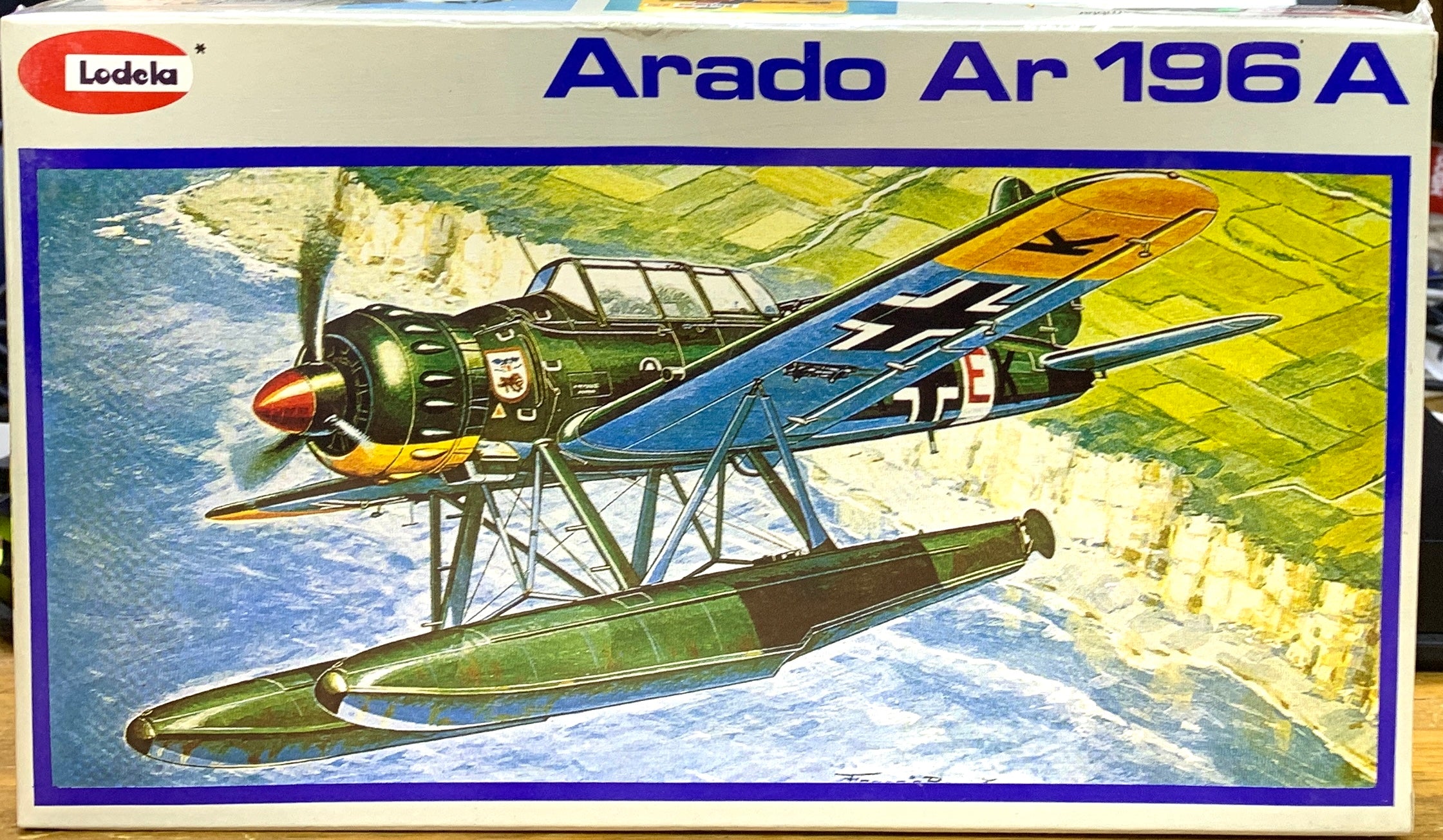 German IIWW Hydroplane Arado Ar 196 A-3 Italeri 2675