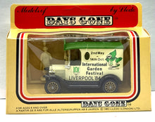 Load image into Gallery viewer, 1920 Ford Model T Van "International Garden Festival" 1/35 Made in England
