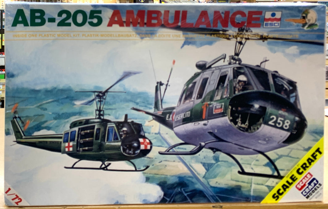 AB-205 Ambulance 1/72 1991 ISSUE