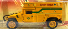 Load image into Gallery viewer, 1998 Hummer - Underwater Rescue Johnny Lightning American Heroes Series